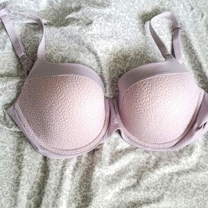 Victoria's Secret Body By Victoria Bra 38DDD